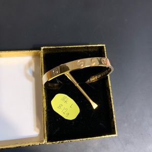 18k solid gold bangle...